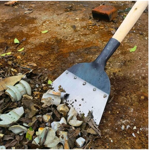 Outdoor Garden Cleaning Shovel Multi-Functional Steel Flat Shovel Ice Shovel Wee - Picture 3 of 4